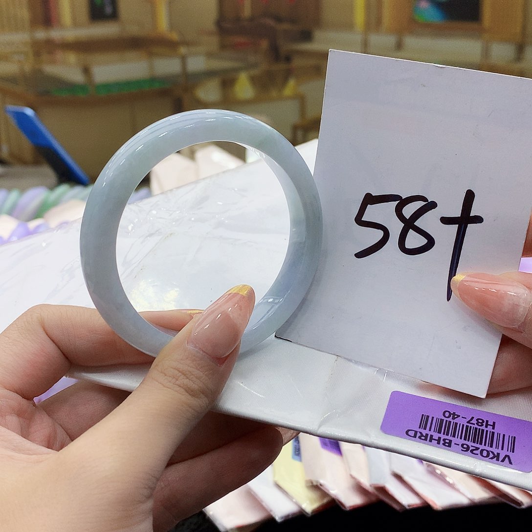 未镶嵌手镯翡翠00……