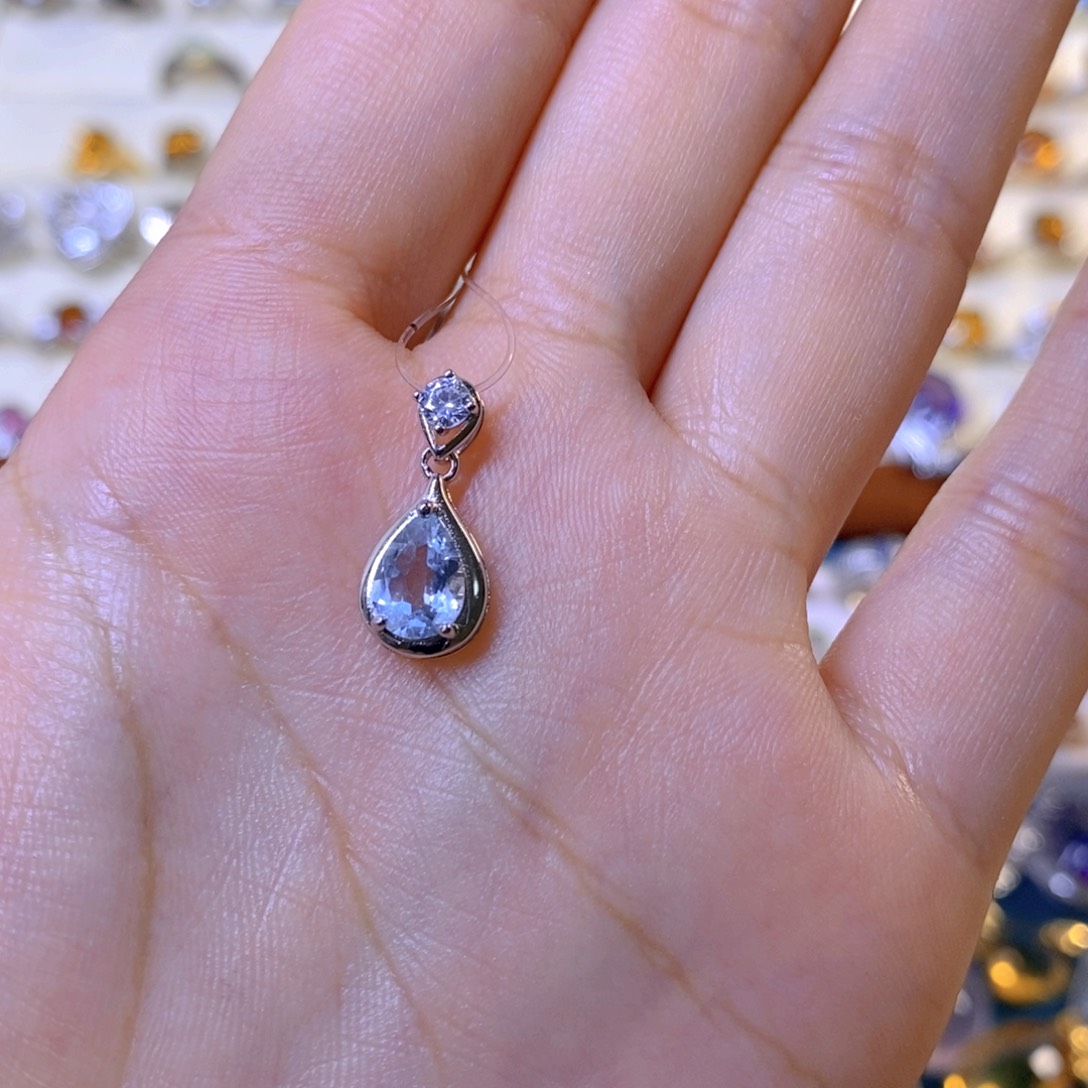 海蓝宝石吊坠(不含链)银S925镶嵌丁**感