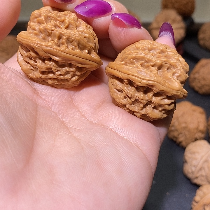 把件文玩核桃31红锦鲤手捻