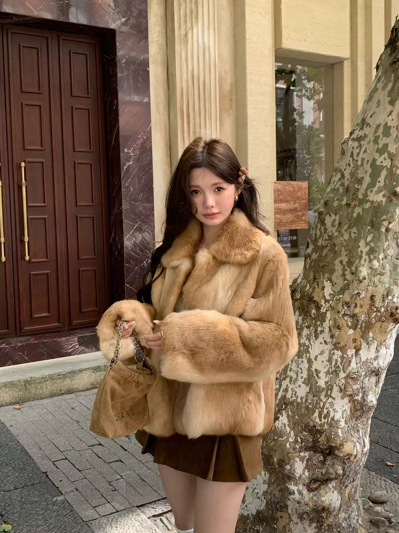 名利场 进口兔毛皮皮草外套女中古定染