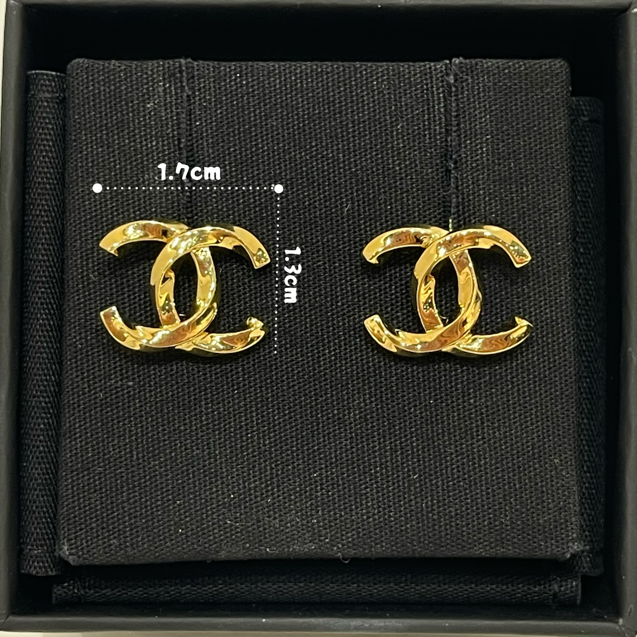 未使用 Chanel/香奈儿  25K金色双C复古拉丝耳钉耳环