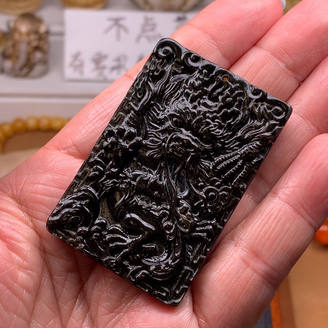 驼骨其他驴蹄龙牌吊坠