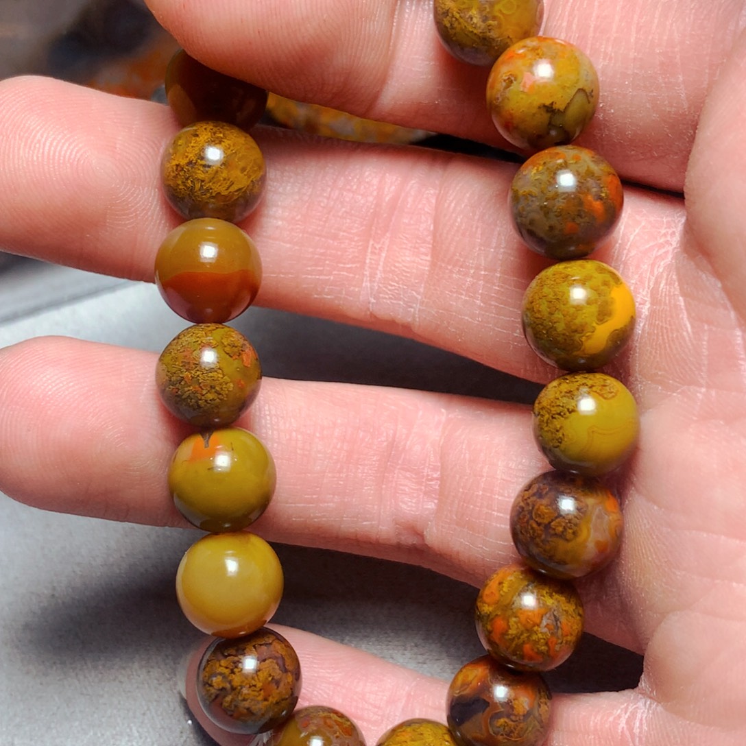 自***￥玛瑙/玉髓未镶嵌战国红