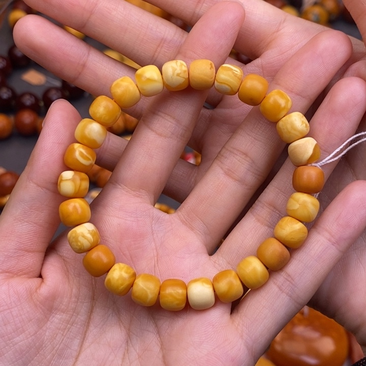 琥珀未镶嵌裸石蜜蜡M