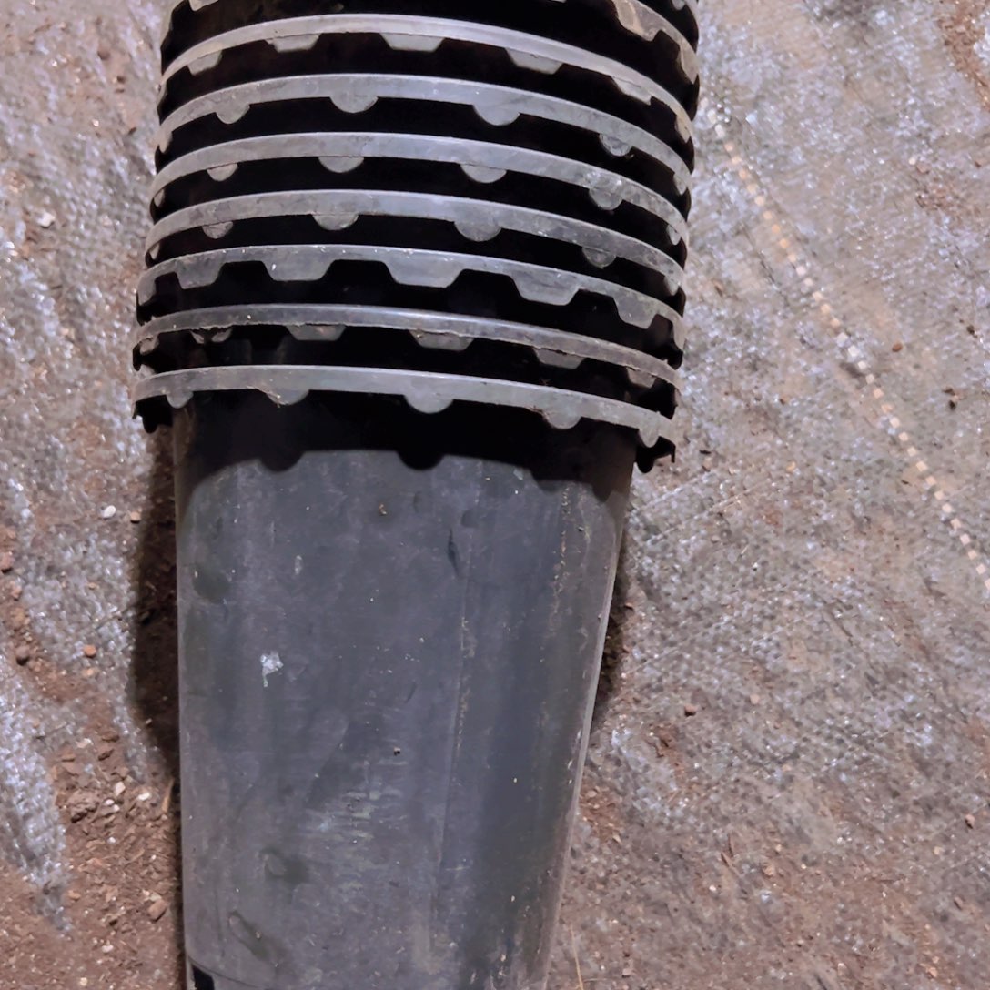 塑料兰花万象韩盆 14.5口径 16高 11个