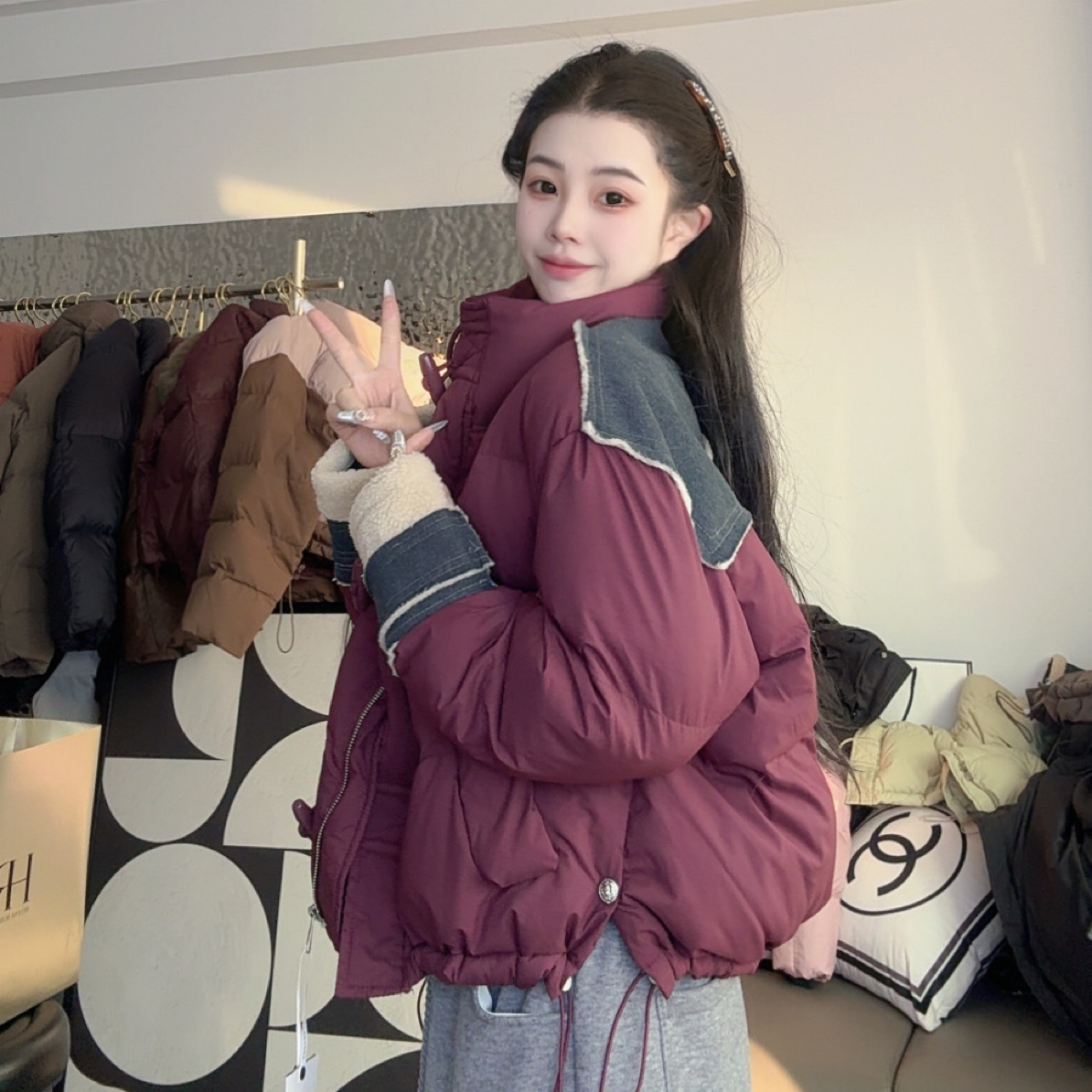 韩系牛仔拼接立领短款羽绒服女冬季加厚保暖外套浆果色