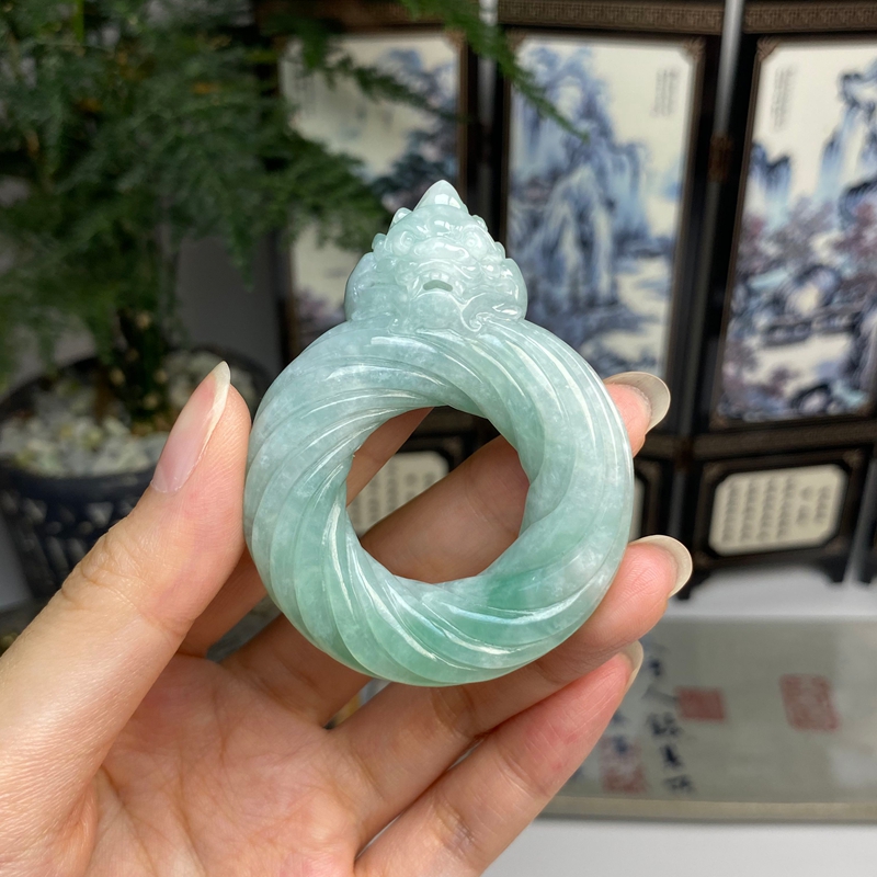 老种飘绿复古麻花甜甜圈瑞兽挂件 天然翡翠A货