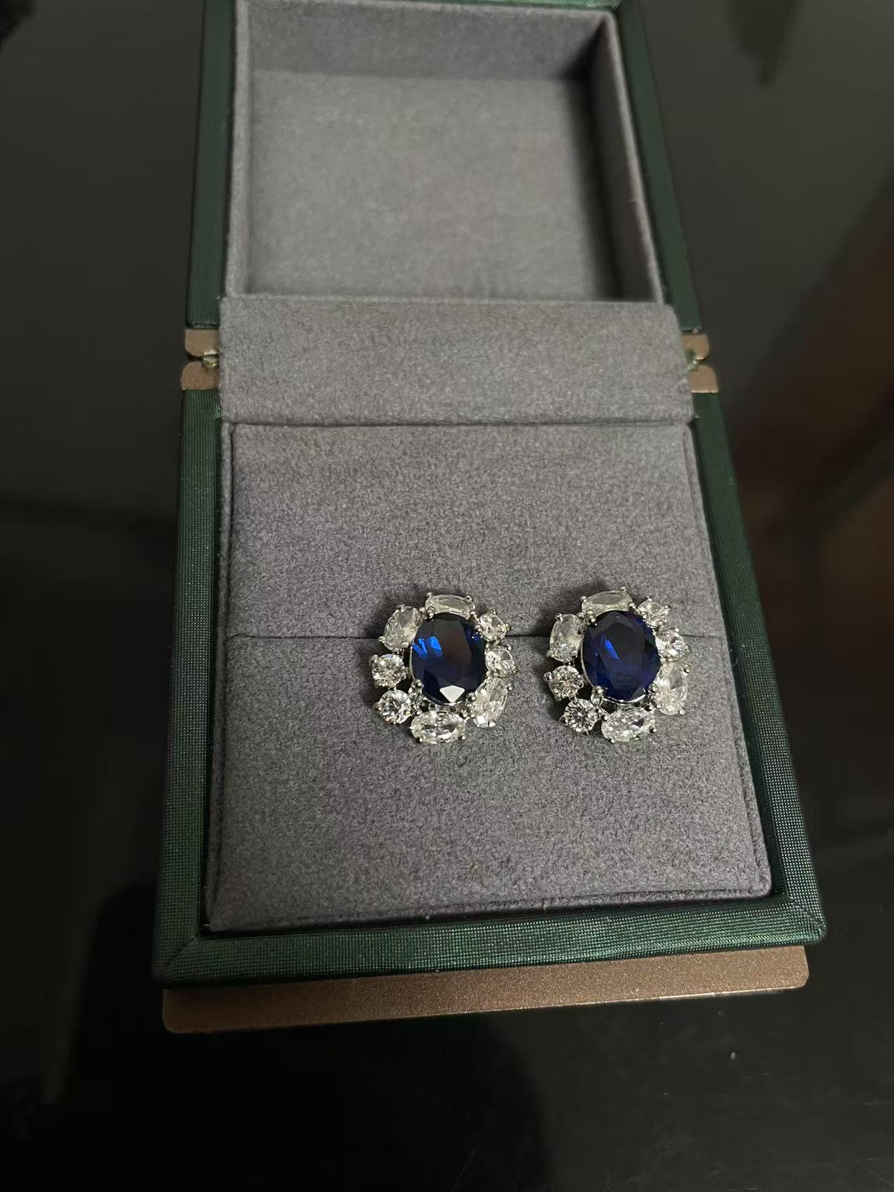 【米米甄选 高端大气】蓝色耳钉 X-853