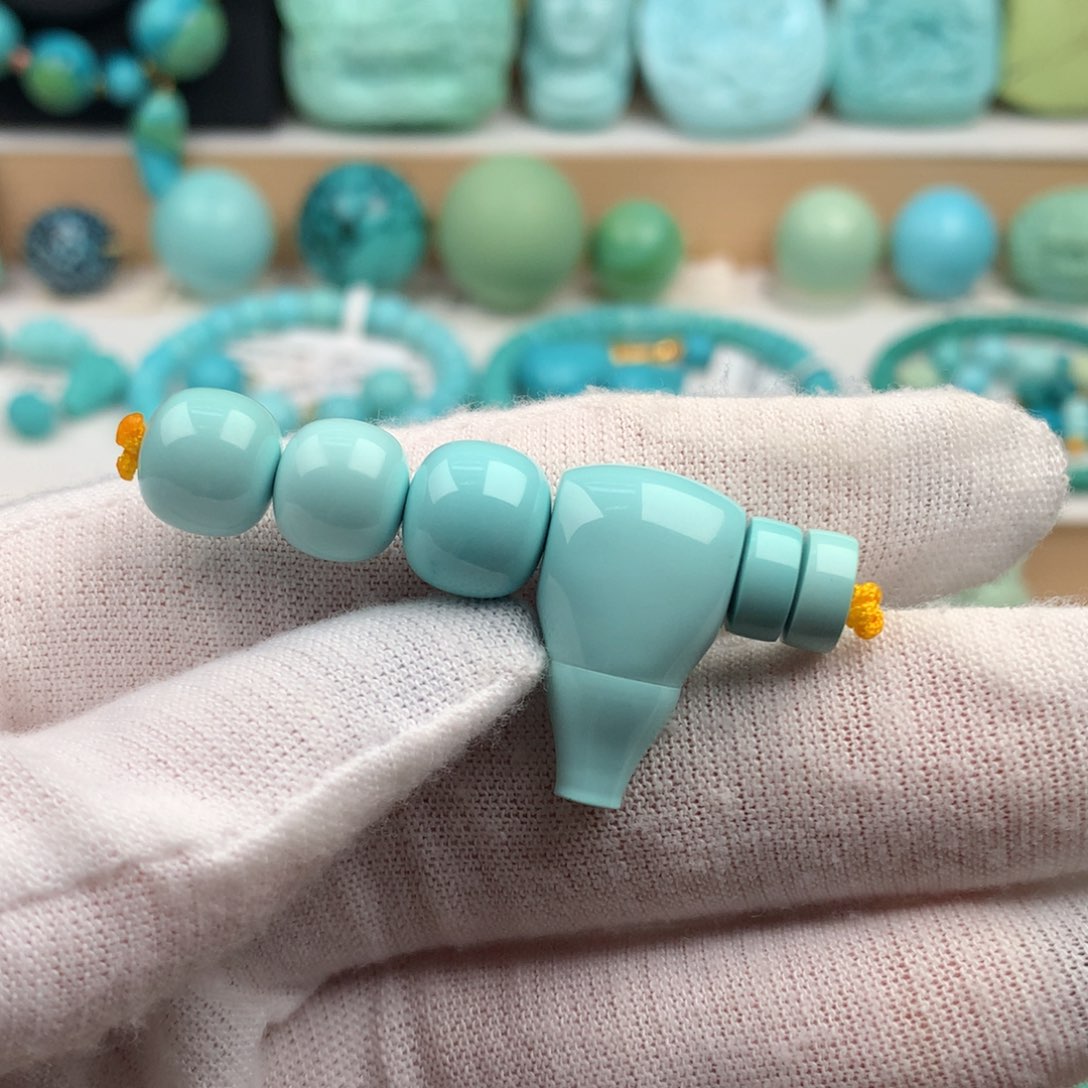 未镶嵌绿松石珠宝奇石