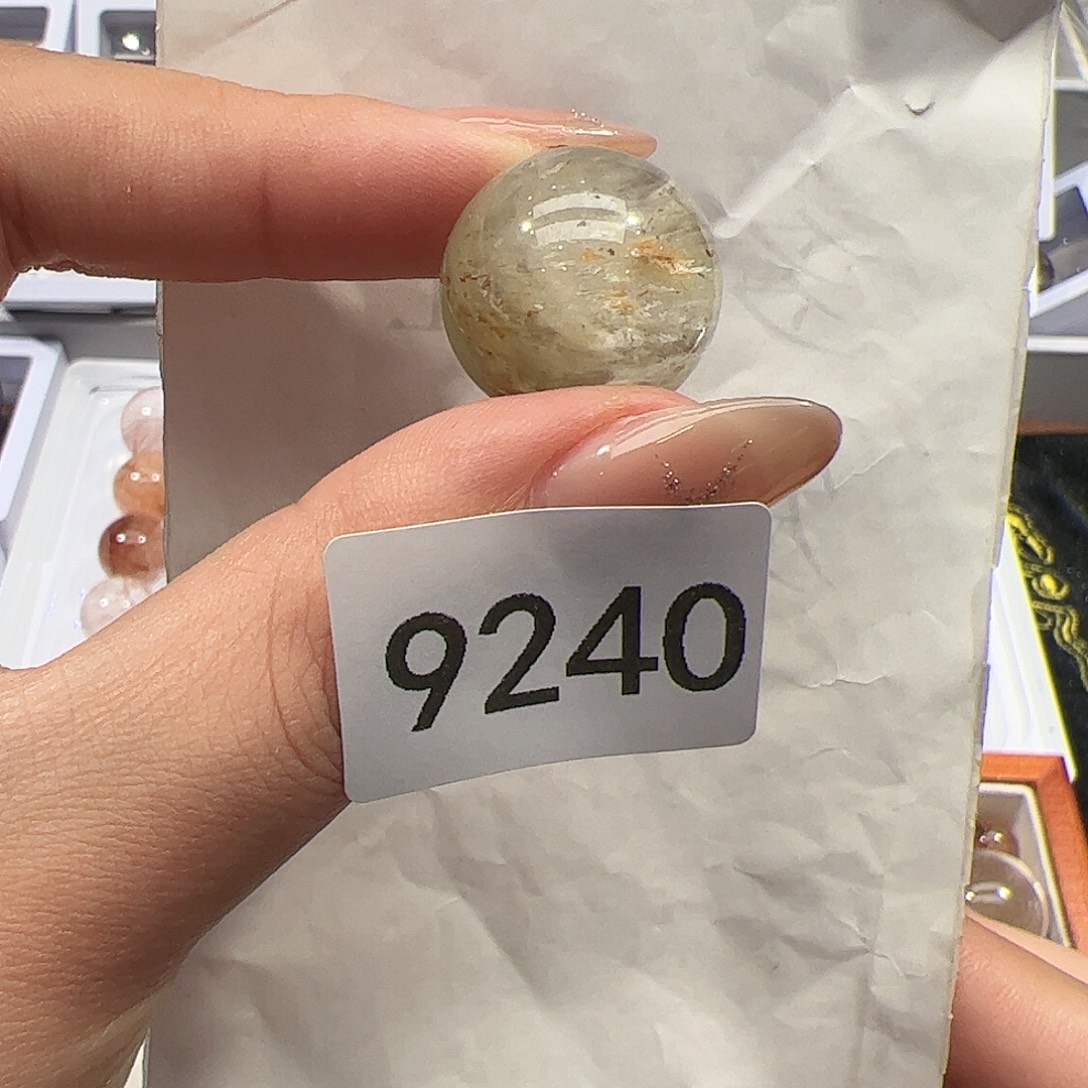 水晶未镶嵌大型摆件（非配饰）