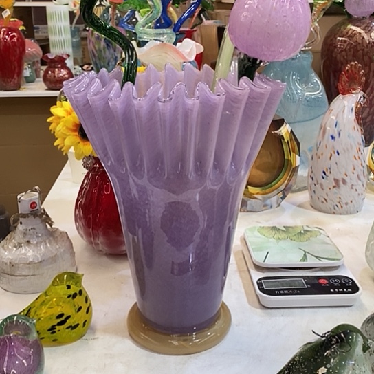 琉璃紫罗兰色花瓶高29厘米