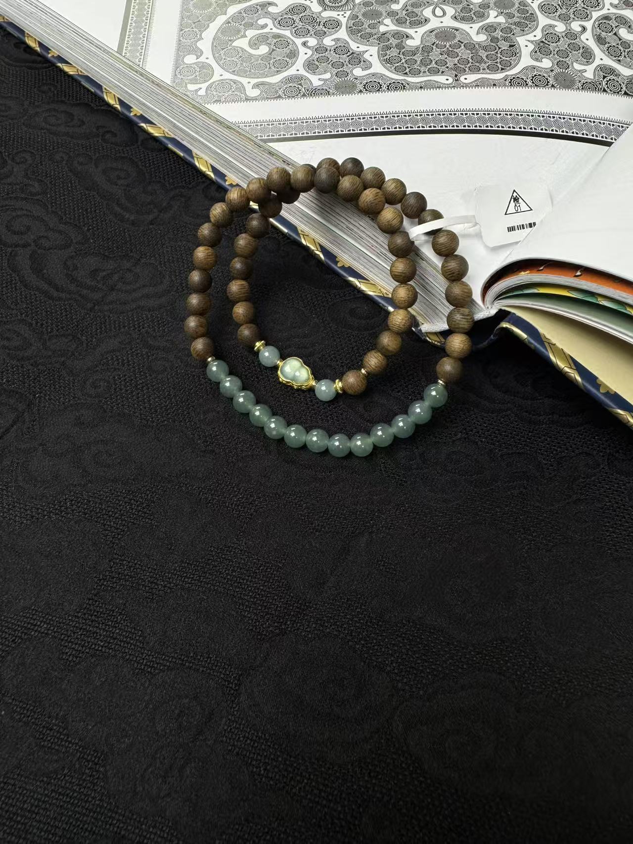 民族风天然和田玉双拼双圈551 {无礼盒发货}