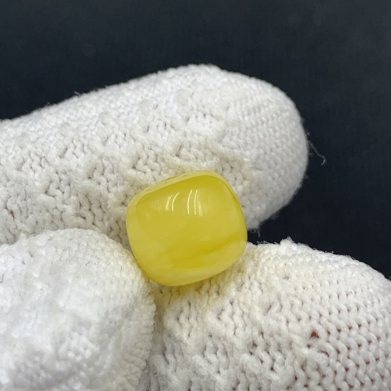 X1178保真原矿俄料尺寸12*10mm蜜蜡单颗老型单珠隔珠微瑕放漏