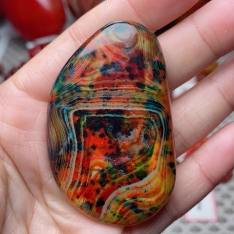 未镶嵌玛瑙/玉髓珠宝奇石江***哥打孔不退不换