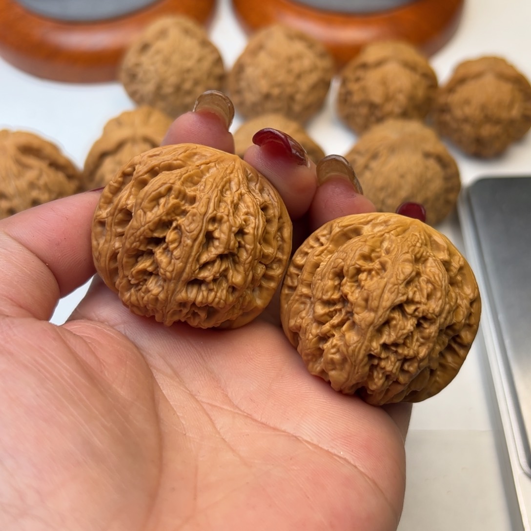 文玩核桃吊坠6号40球筋