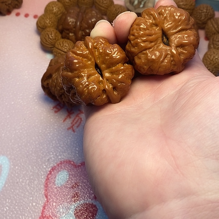 用***8文玩核桃吊坠蛤蟆头