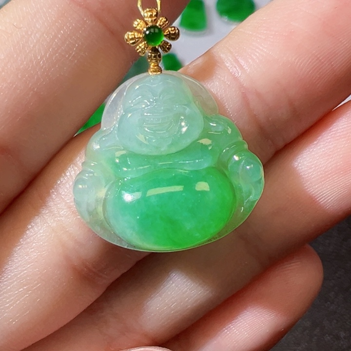 翡翠挂件18K金镶嵌翡翠