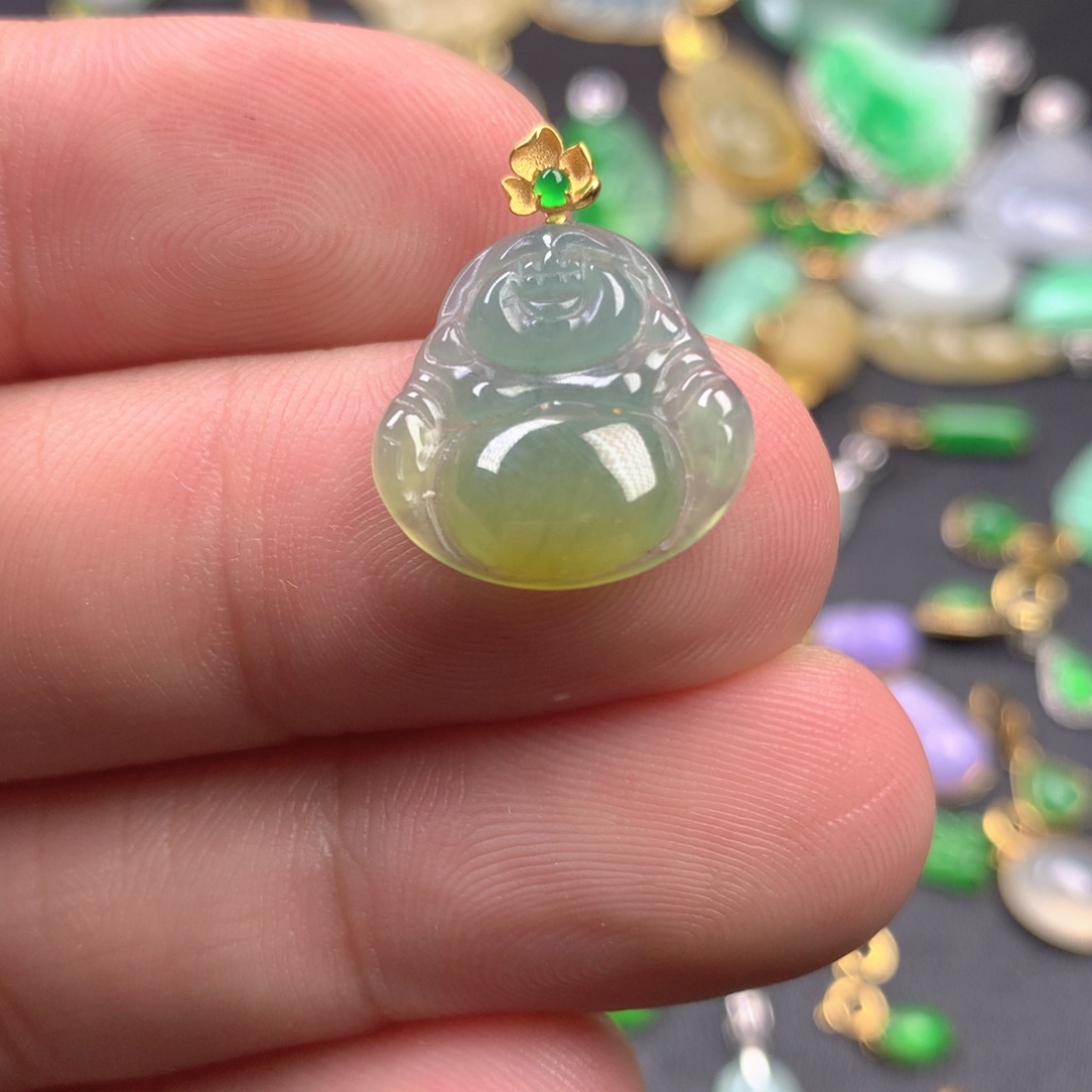 【闪购商品】颈饰18K金镶嵌翡翠翡翠