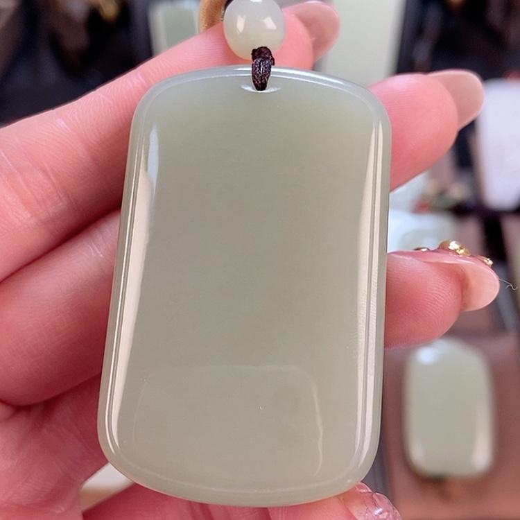 【闪购商品】和田玉颈饰未镶嵌