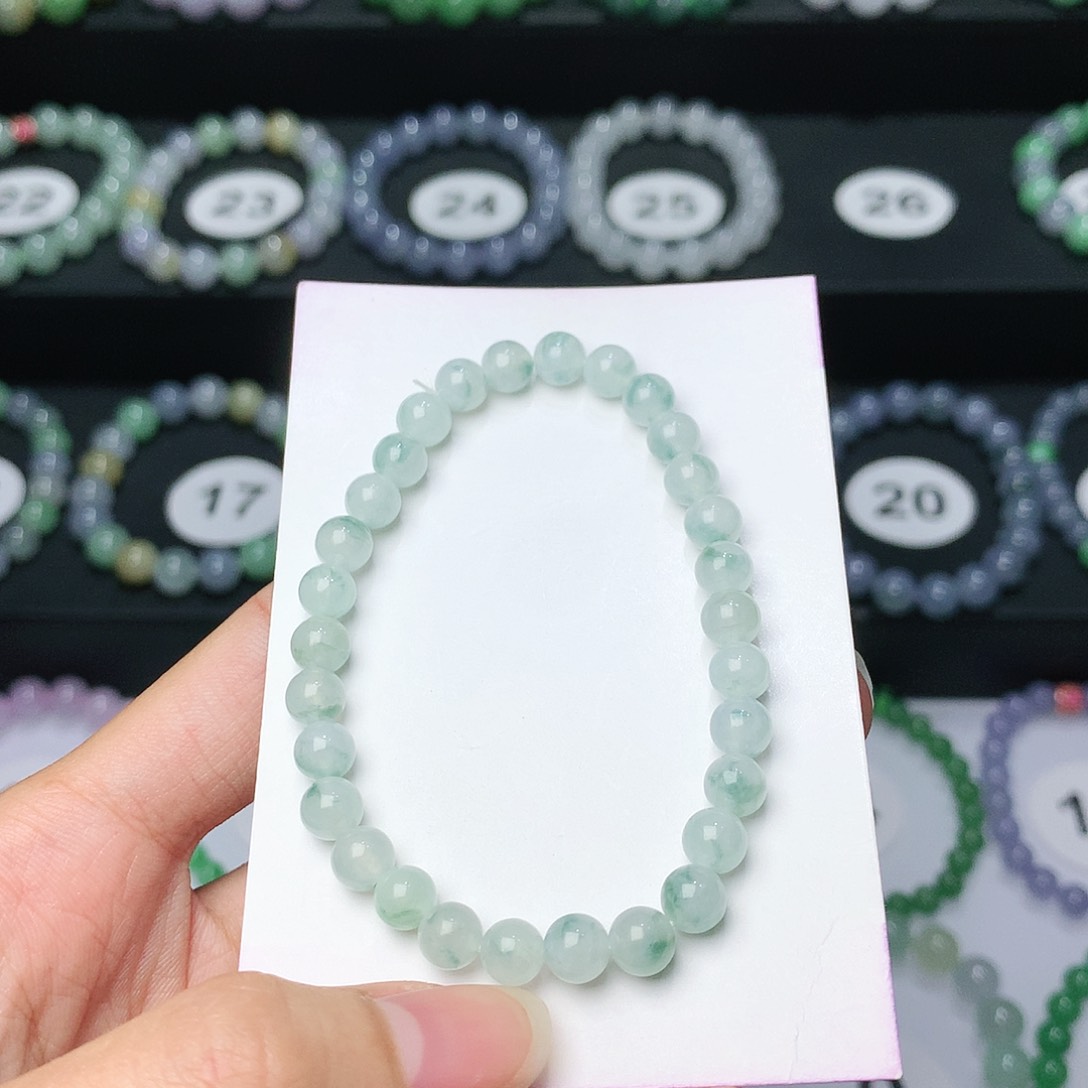 翡翠手链未镶嵌翡翠