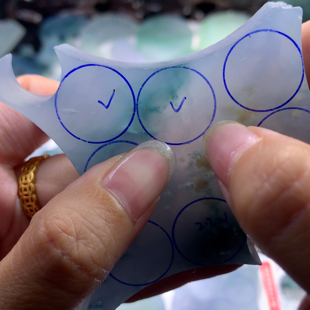 定制翡翠未镶嵌水**华福利