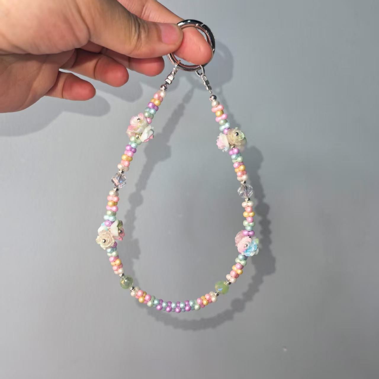 春季新款DIY手作A544-彩色系简约风小花花彩虹色精致手机链