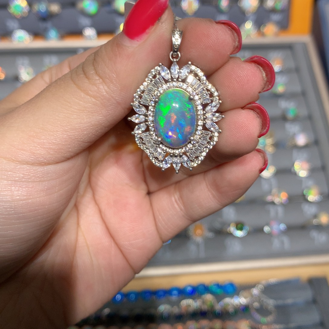 银S925镶嵌欧泊欧泊吊坠l