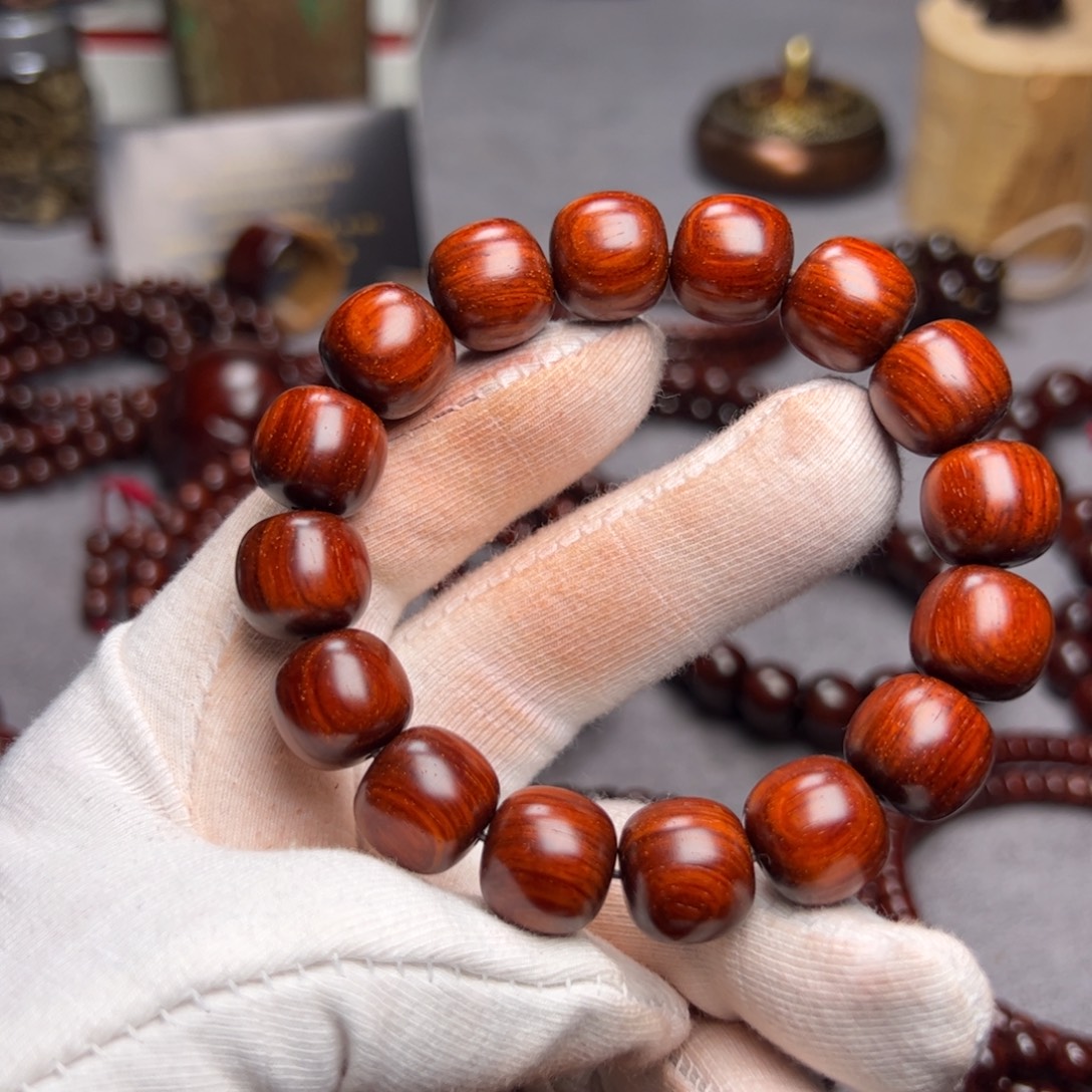 手串/手链小叶紫檀1314泥细腻 树头巨老料 干净鸡血红鳞底