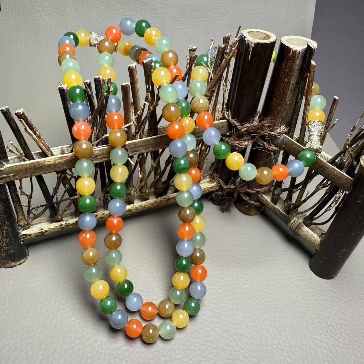 D830珠宝玉石精选和田玉手串