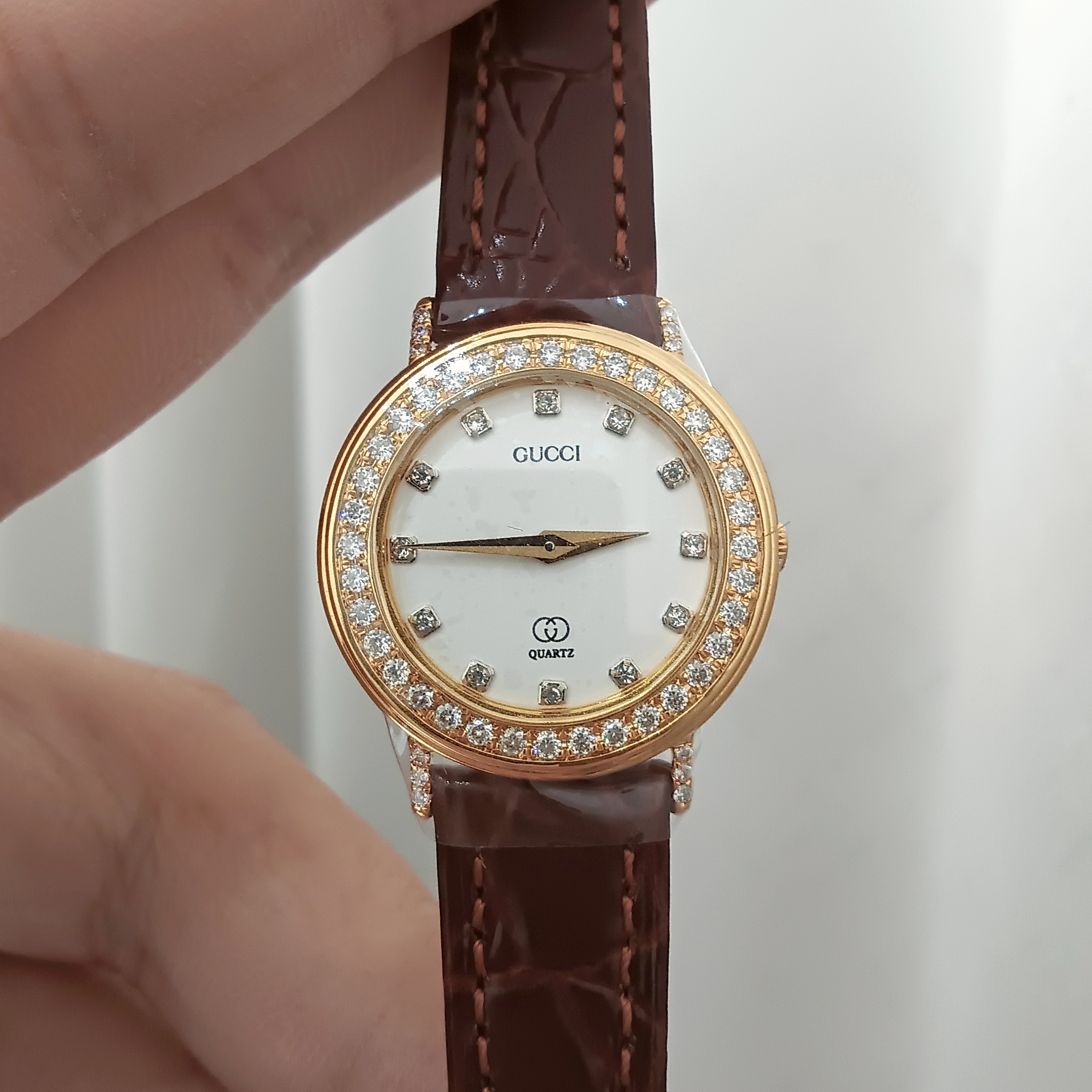 95新 GUCCI/古驰 95新 GUCCI/古驰 石英表后镶钻盘25/256100071