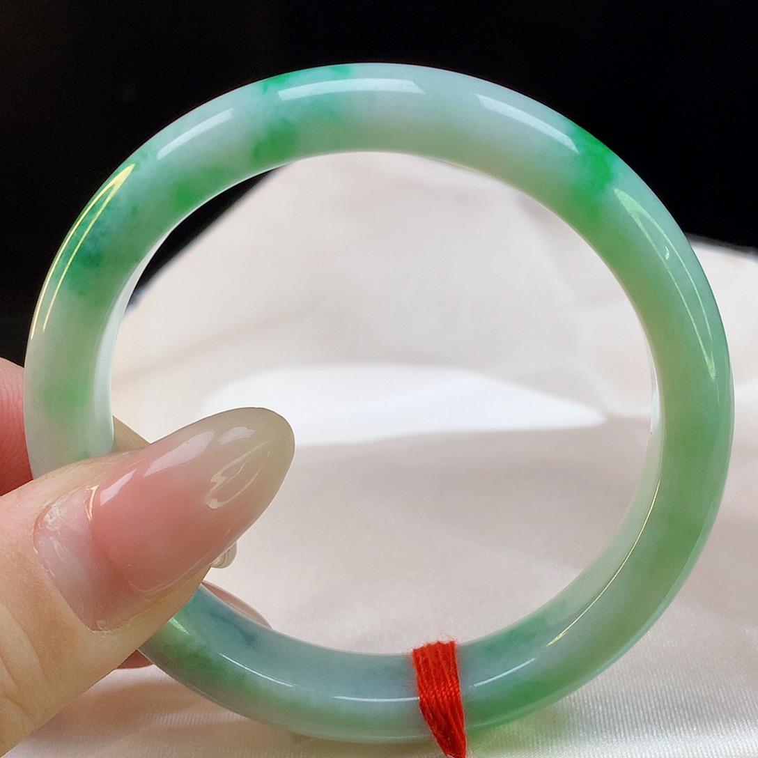 翡翠手镯未镶嵌天然翡翠1208