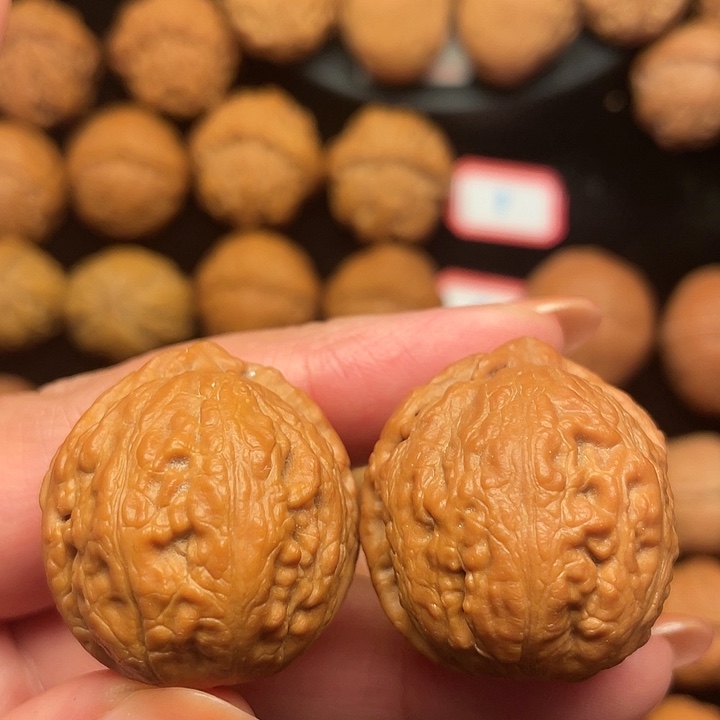 文玩核桃吊坠ooo20