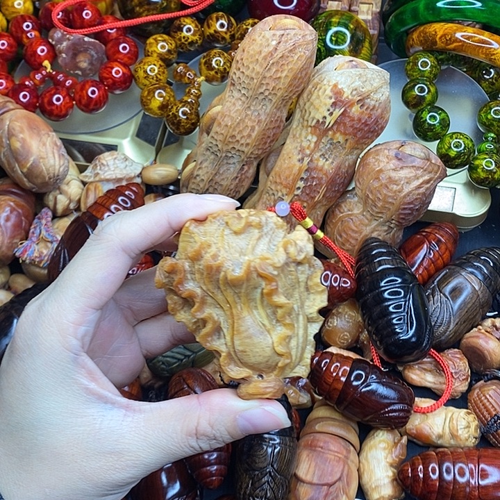 琥珀木琥珀木文玩手串