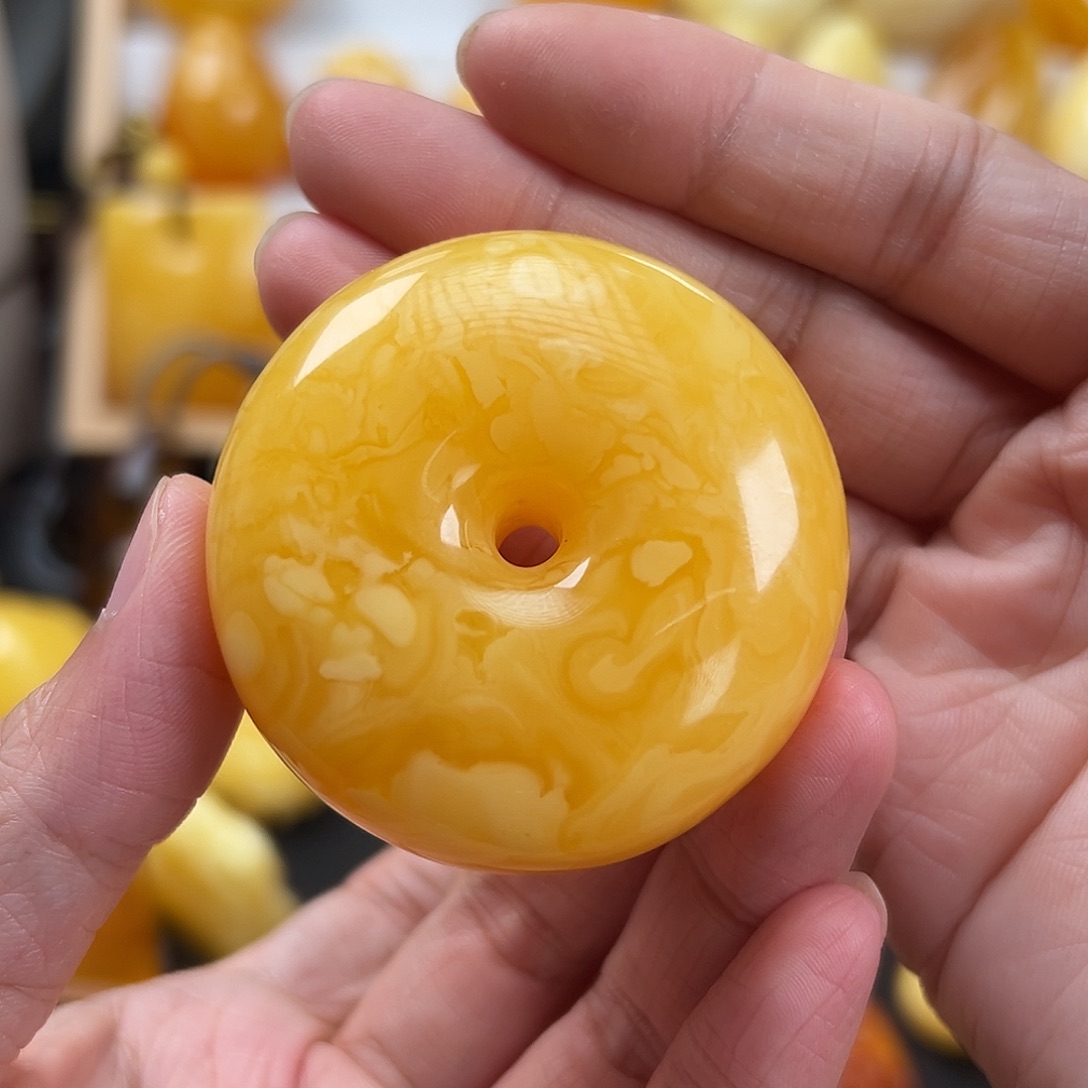 蜜蜡颈饰未镶嵌无*蜜蜡