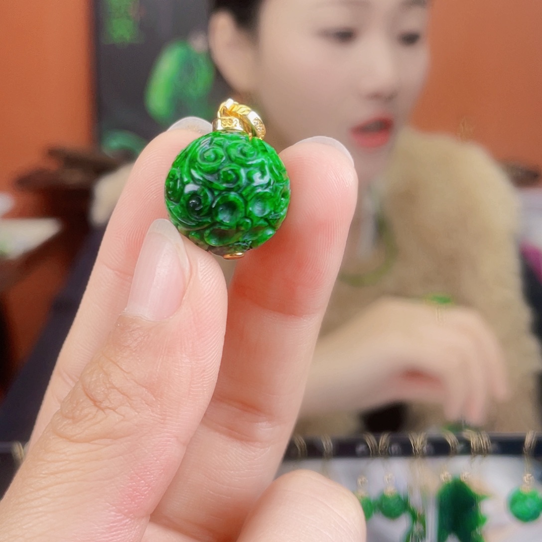 翡翠未镶嵌耳饰饰品