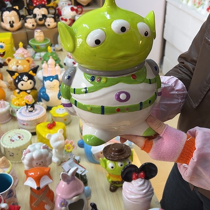 摆件陶瓷等行业的产品出口