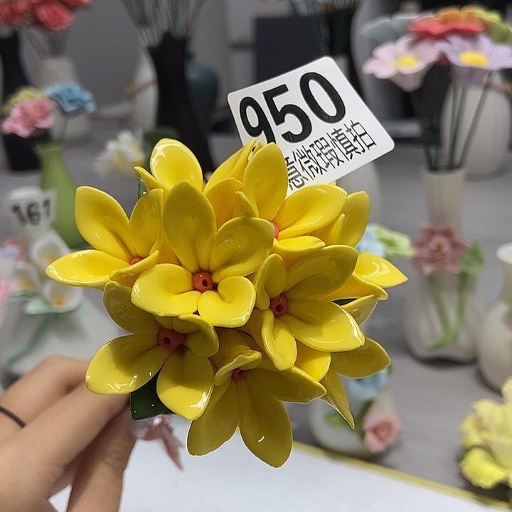 陶瓷纯手工捏花设计