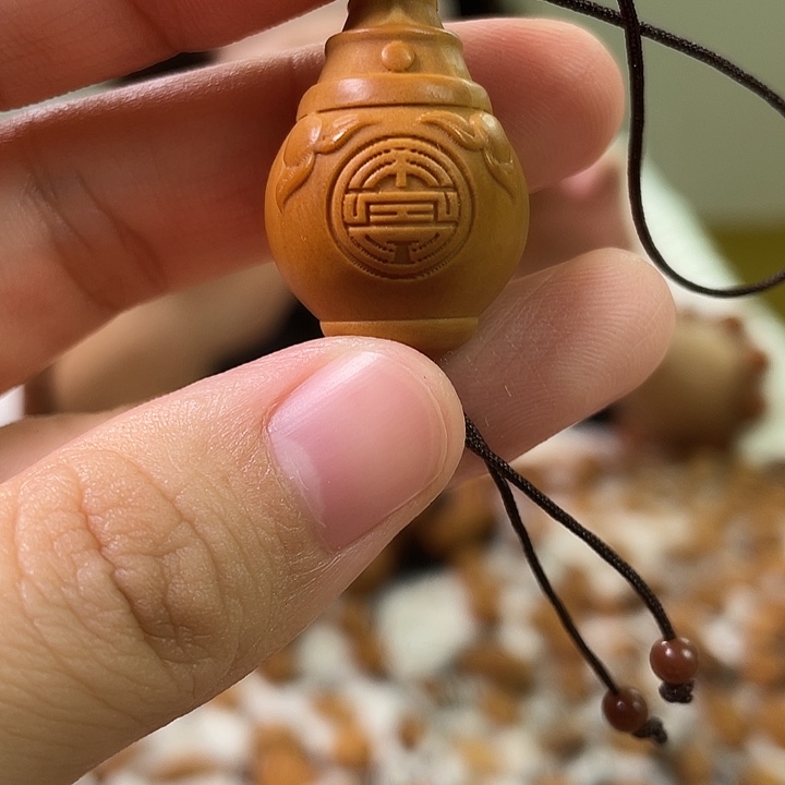 橄榄核吊坠橄榄核