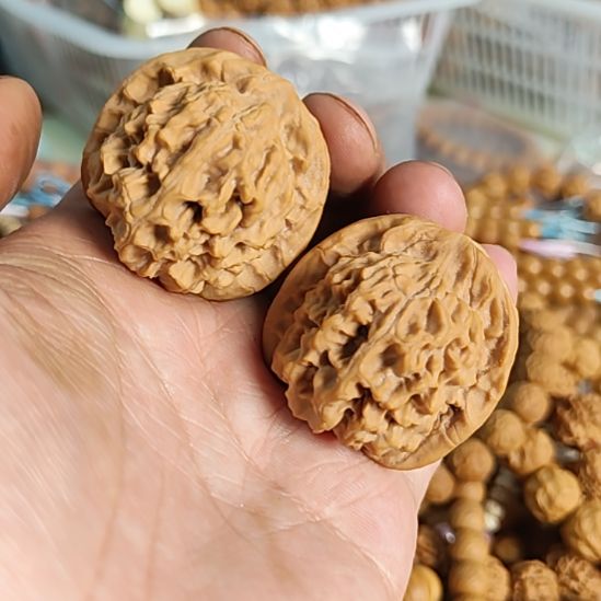 大***子文玩核桃把件38左右天地朋友福利，