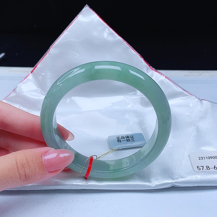 水***晶翡翠手镯未镶嵌57.8圈