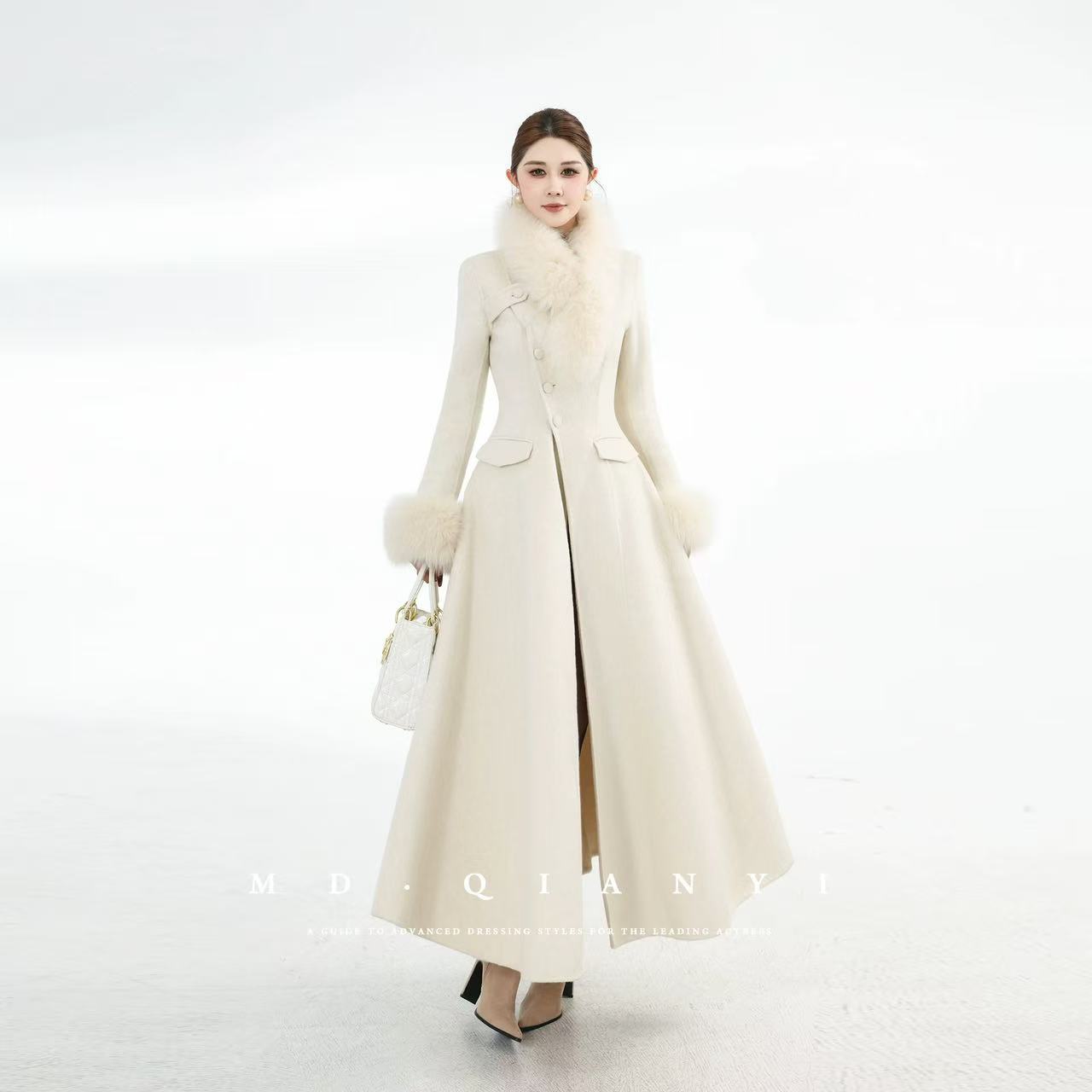 时尚气质大毛领毛呢大衣2025冬季收腰设计感名媛长款外套S1212043