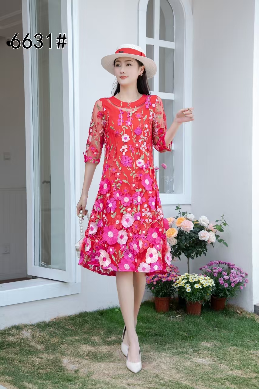 【二姐潮牌】品牌 高端台湾纱 重工立体浮雕花 连衣裙 6631
