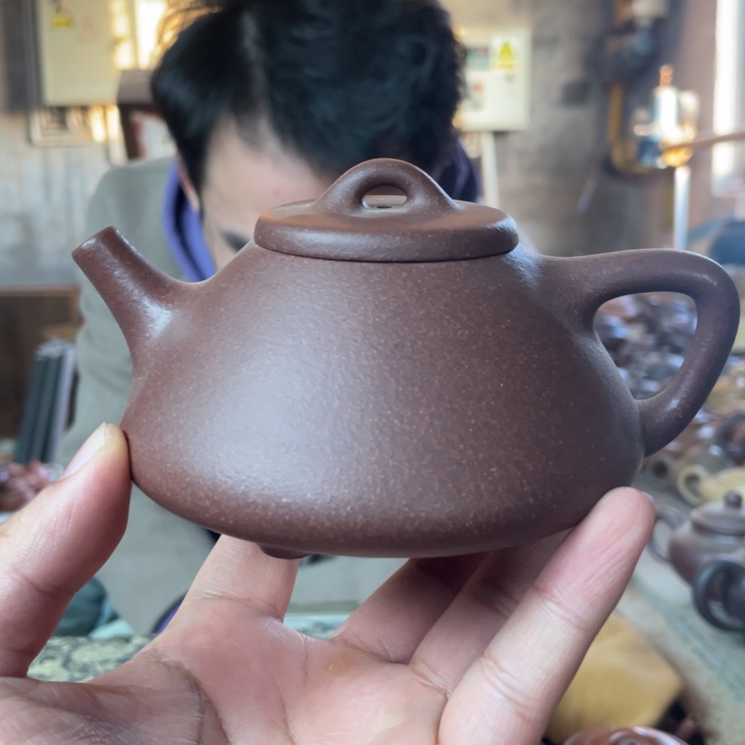茶壶紫砂ZQ底槽清 子冶石瓢