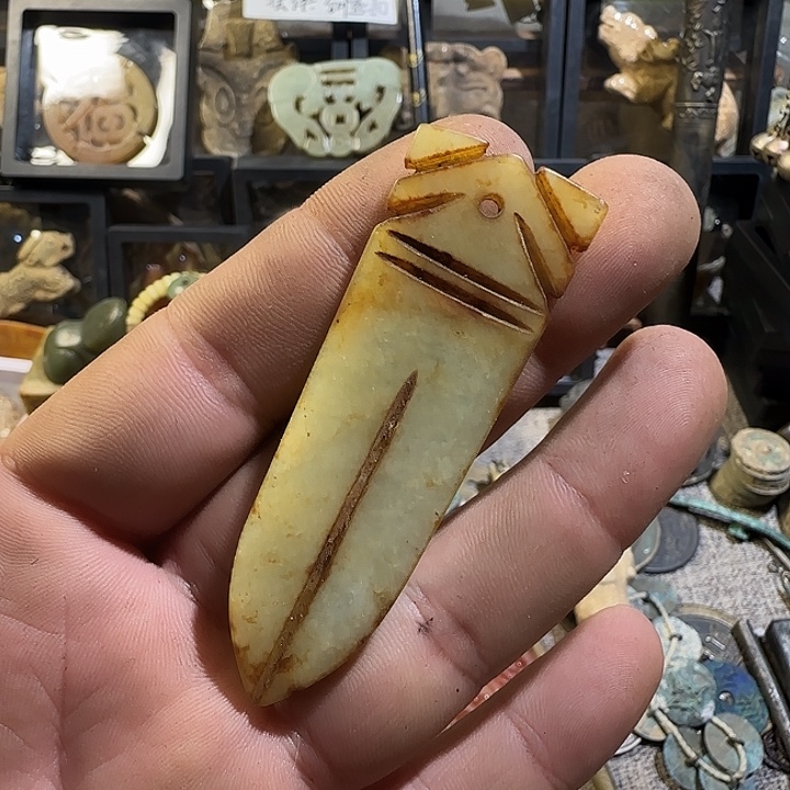 石材工艺品汉八刀蝉吊坠