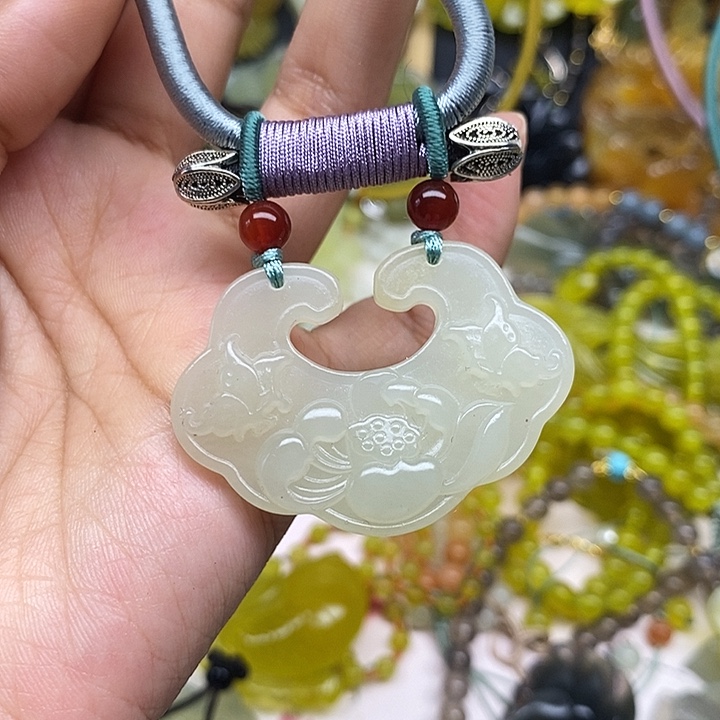 未镶嵌蛇纹石玉吊坠毛衣链锁骨链