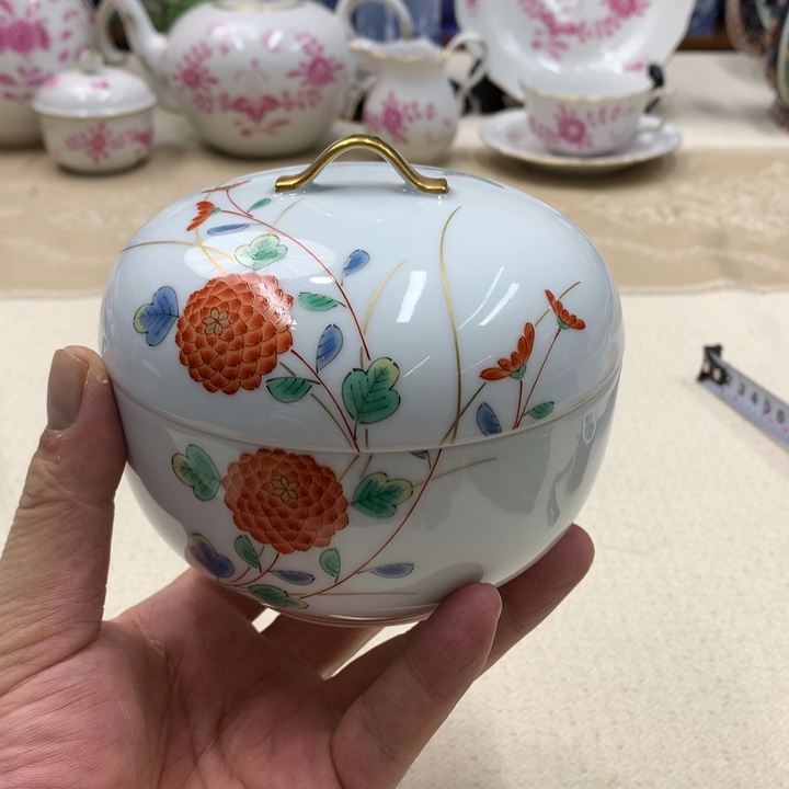 瓷片这首单曲的歌