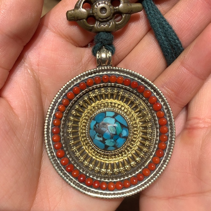 琉璃颈饰喜欢的朋友