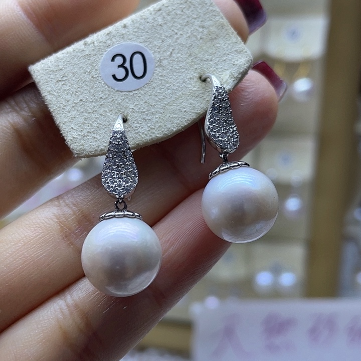 银S925镶嵌淡水珍珠耳饰