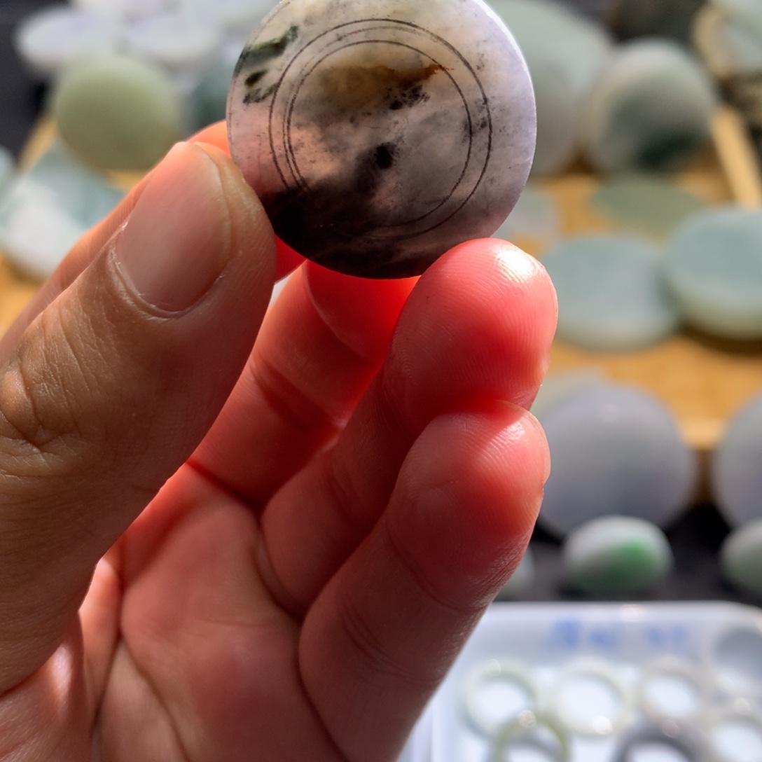 定制翡翠未镶嵌天然翡翠