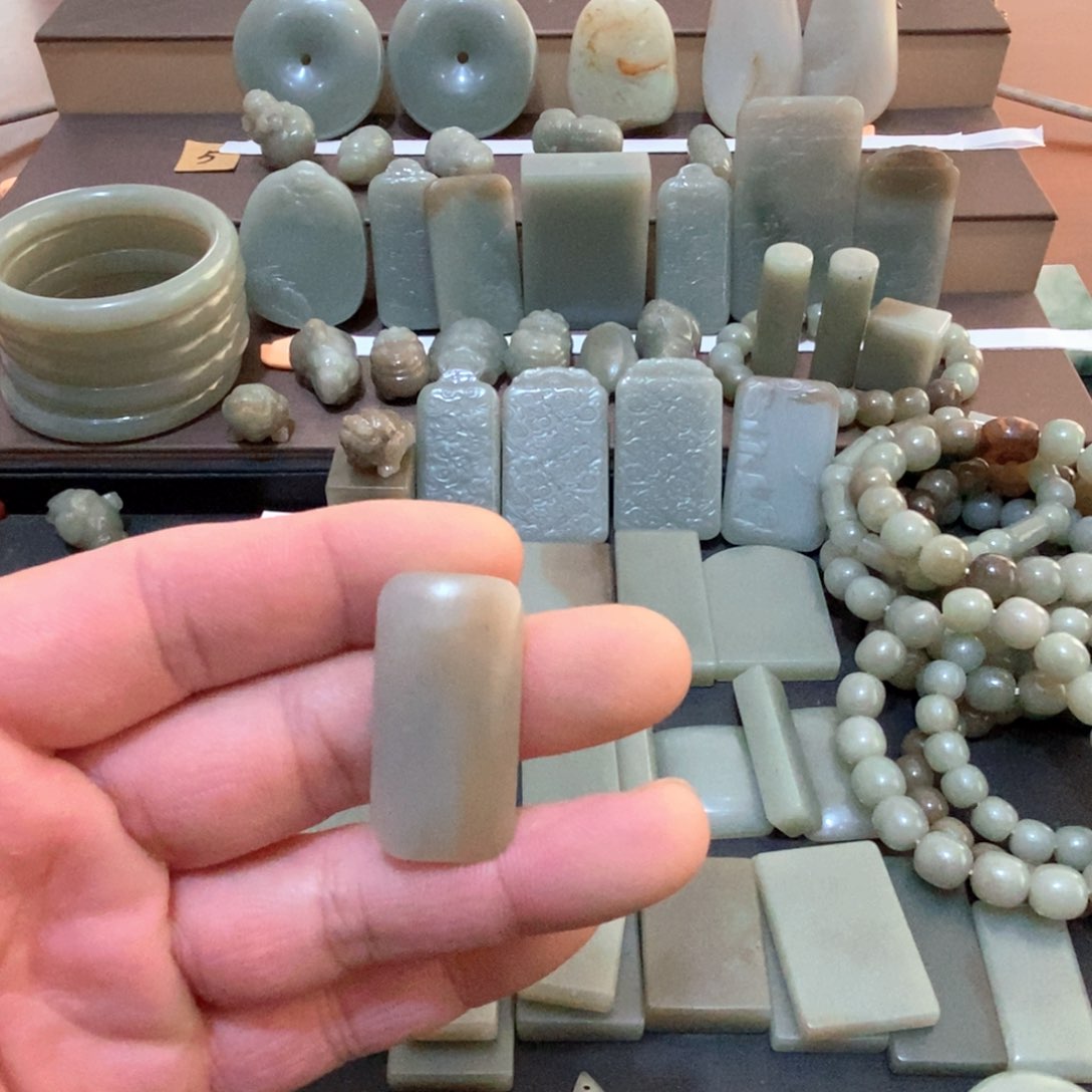 和田玉颈饰未镶嵌追****人61